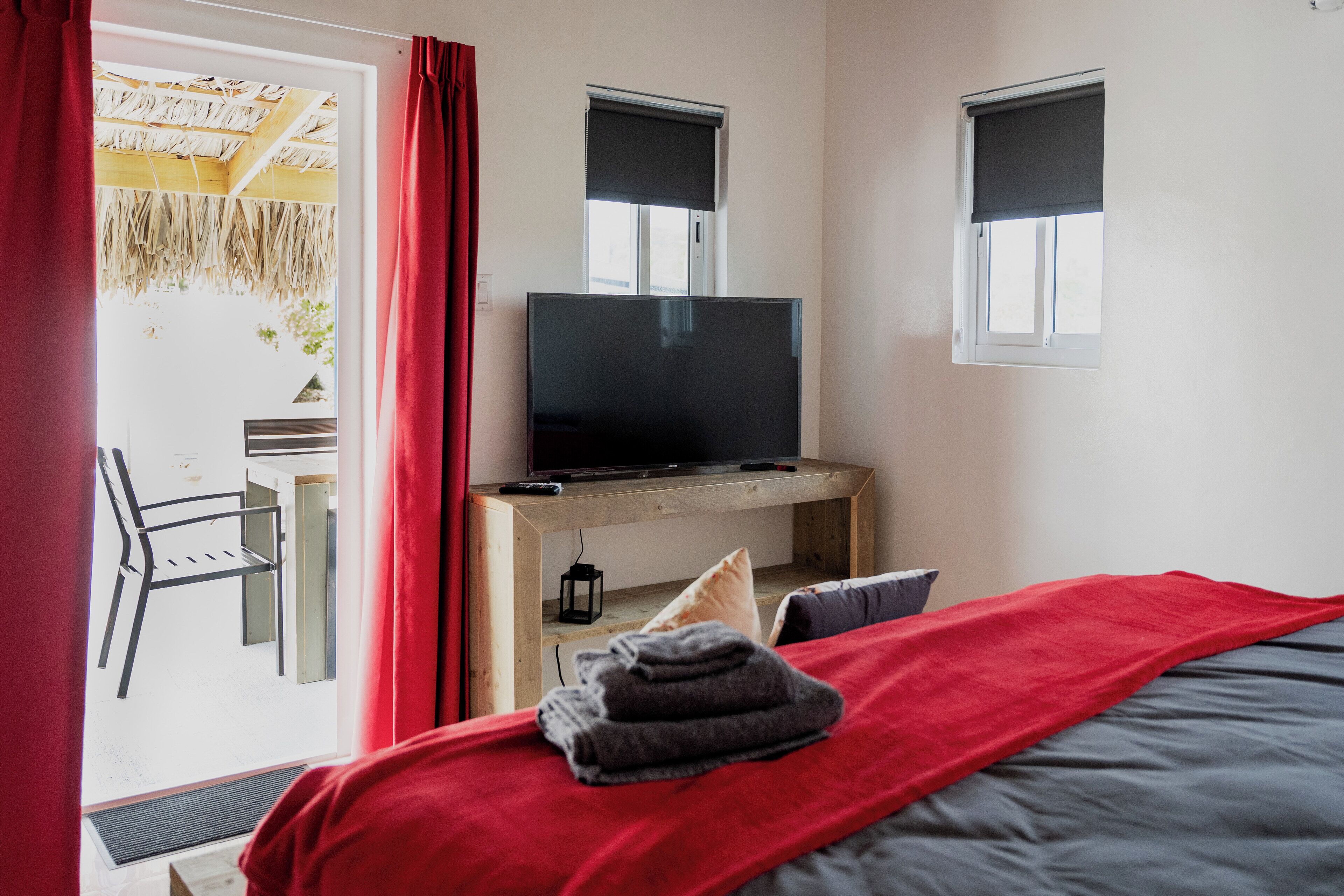 Decoración personalizada, cunas gratuitas, cuna de viaje y wifi gratis 