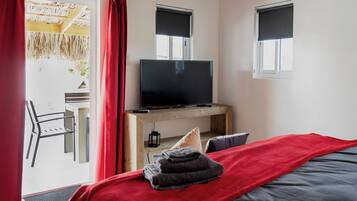 Deluxe Apartment, Mountain View | Individually decorated, free cribs/infant beds, travel crib, free WiFi