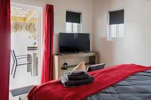 Deluxe appartement, uitzicht op bergen | Individueel gedecoreerd, gratis babybedden, reisbedje, gratis wifi