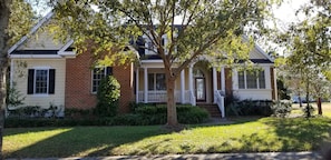 Exterior - Tranquil Charming Cape Charles Retreat close to Bay Creek Golf Course, and Beach (Cape Charles)