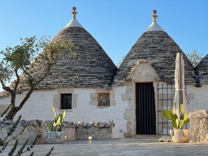 Exterior - Trullo Perla Greta - Luxury Country Villa & private heated pool (Alberobello)