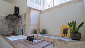 Unclassified image, 3 of 27, button - Historic Building Modern Touches - Ortigia (Syracuse)