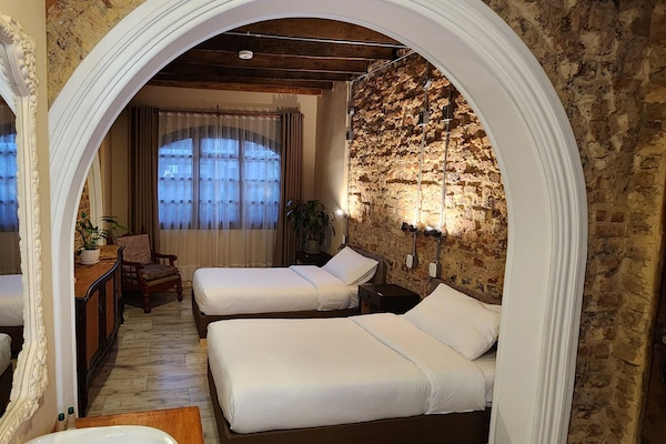 Comfort Twin Room | Blackout curtains, iron/ironing board, free WiFi