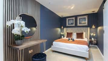 1 dormitorio, tabla de planchar con plancha, cuna de viaje y wifi gratis