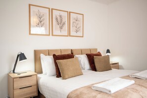2 Schlafzimmer, Bügeleisen/Bügelbrett, WLAN, Bettwäsche