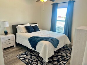 4 bedrooms, desk, iron/ironing board, travel cot