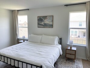 3 bedrooms, WiFi, bed sheets