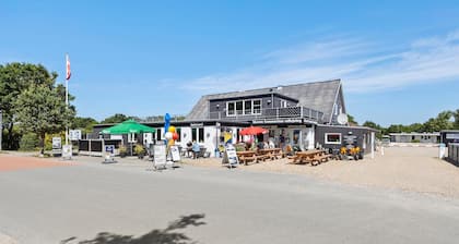 Cozy home in Tarm with WiFi