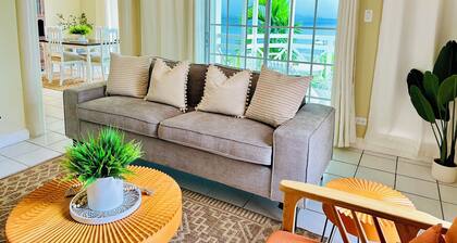 Falcon Islandviews Condo-Free Airport Transportation-24/7 Security-Gated Complex