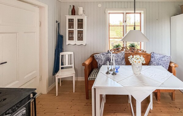Dining - 1 bedroom awesome home in Filipstad (Filipstad)