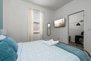 3 bedrooms, iron/ironing board, travel cot, free WiFi - ✨Magical 3BR/3BA townhome minutes to Disney 🏰✨ (Kissimmee)