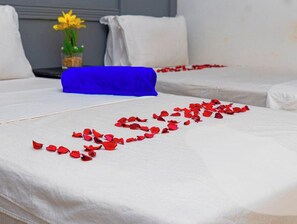 مكواة/لوح كي وأسرّة أطفال/رضّع (مجانًا) وواي فاي مجانًا وملاءات أسرّة