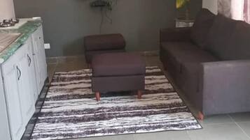 Comfort Studio, Garden View | Iron/ironing board, free cribs/infant beds, free WiFi, bed sheets