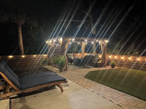 Terrace/patio - St Augustine Beach Ocean Baby Blues Getaway (St. Augustine)