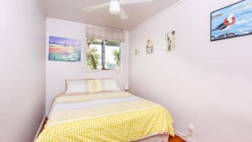 2 chambres, fer et planche à repasser, Wi-Fi, draps fournis