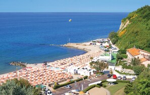Beach - Nice home in Pesaro with WiFi (Pesaro)