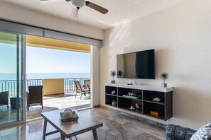 Living area - Superb view  3 bedroom 2 bath, C30807 (Puerto Peñasco)
