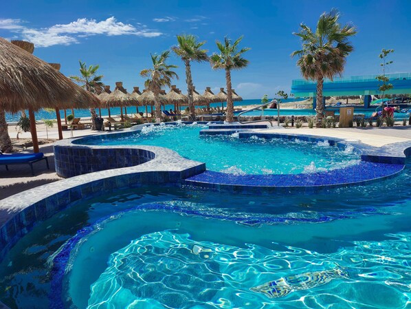 Pool - Brand New Villa 17 Beachfront (Puerto Peñasco)