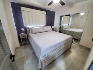 1 室のベッドルーム、WiFi、ベッドシーツ、車椅子でアクセスできる設備