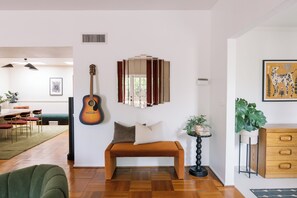 Interior - The Drachman - Heated Pool & Hot Tub, Spacious Retreat, UofA (Tucson)