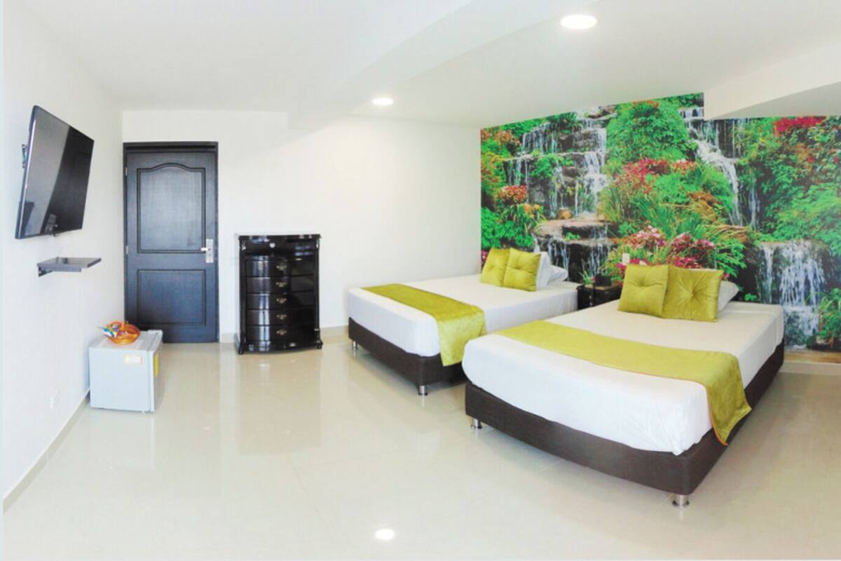 Double Room | Hypo-allergenic bedding, Tempur-Pedic beds, minibar, in-room safe