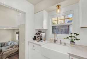 Interior - Modern and chic Napa home, walking distance to downtown  (Napa)