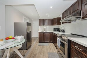 Microwave, oven, stovetop, dishwasher