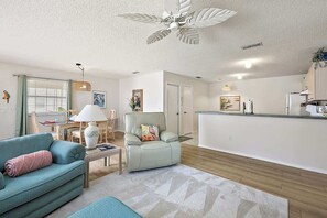 TV - Patio Villa in Santo Domingo (The Villages)