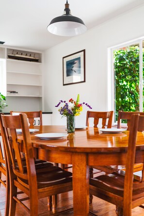Dining - Coastal ranch-style home in garden setting.  (Carpinteria)