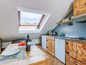 Microwave, dishwasher, toaster