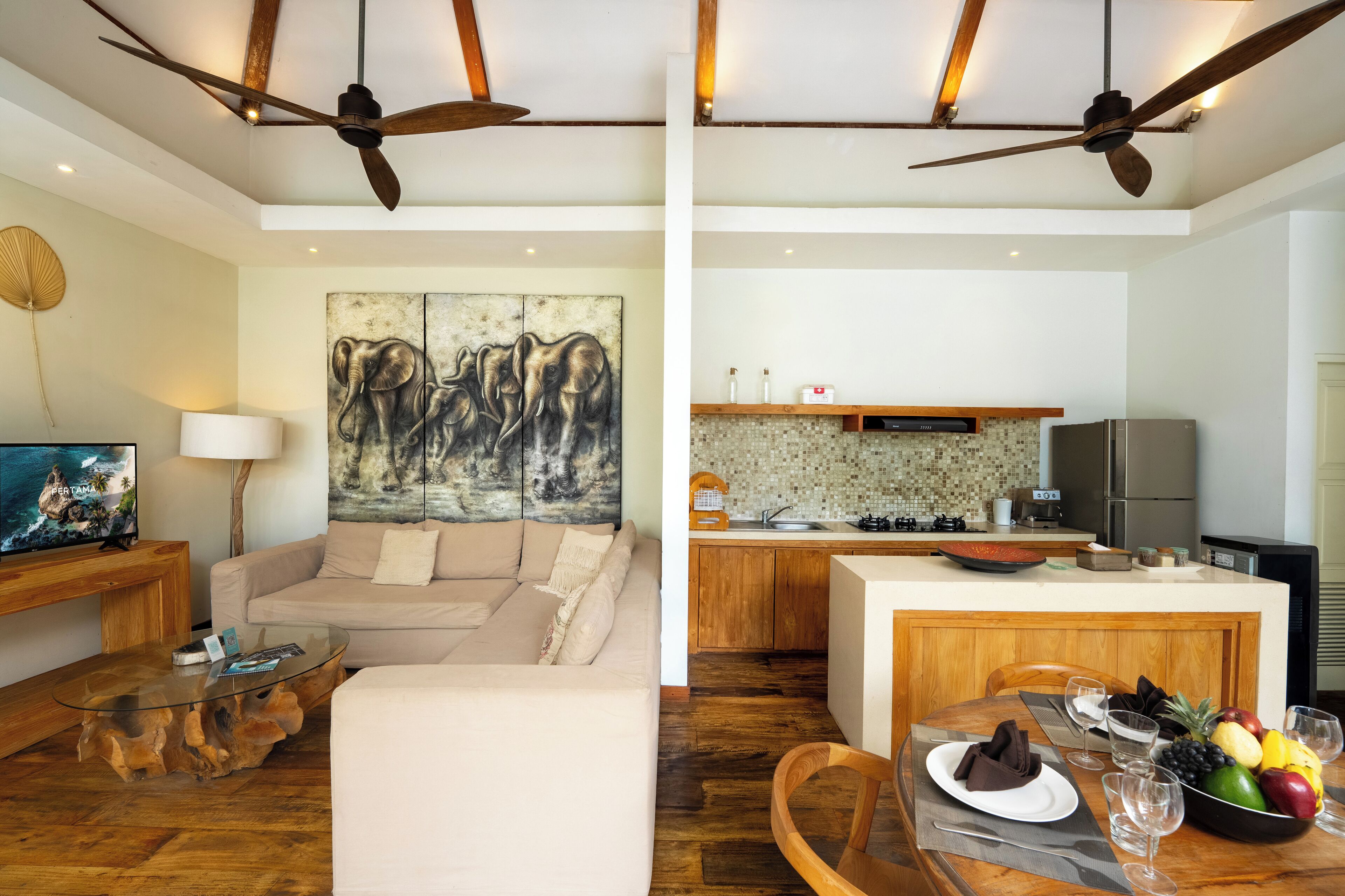 Villa Deluxe, vista piscina | Sala da pranzo