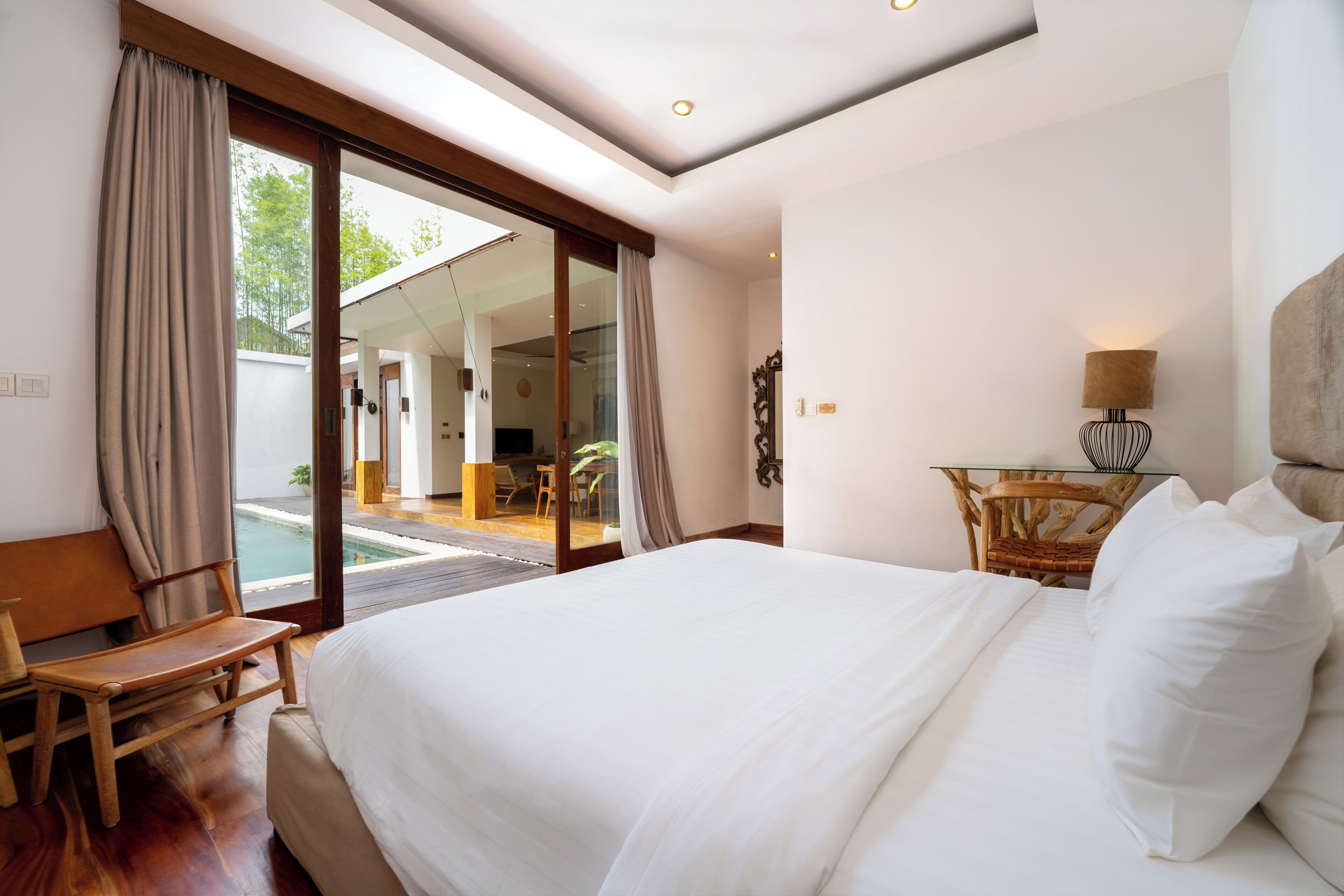 Deluxe Villa, Pool View | 2 bedrooms, in-room safe, blackout drapes, WiFi (free)