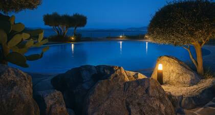 Spectacular Sea & Mountain View House with Pool – Perfect Location to Relax