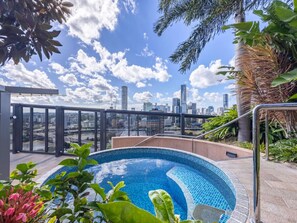 Pool - Cityview 4 Beds/FR Carpark/pool at South Bank (South Brisbane)