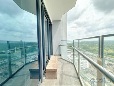 Almas Suites Puteri Harbour by Stayrene