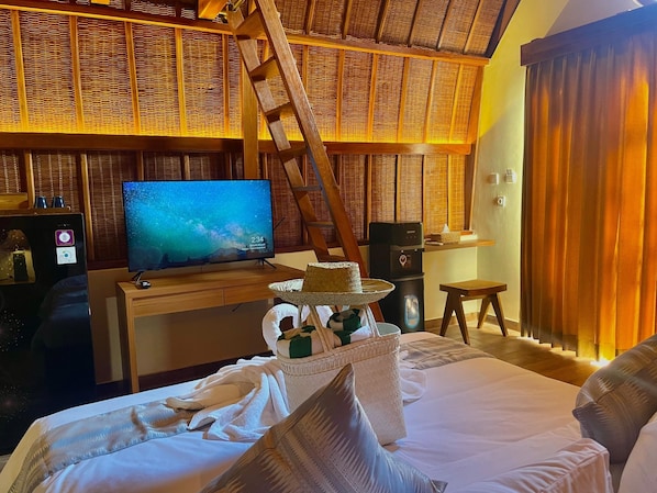In-room safe, individually decorated, individually furnished