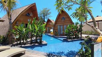 Piscine extérieure