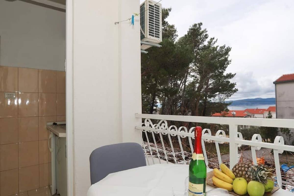 Studio (Premium Studio with Balcony and Sea V) | Balkong