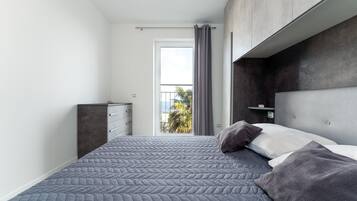 Appartement (One Bedroom Apartment with Balcony)