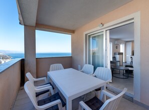 Apartment (Two Bedroom Apartment with Balcony) | Balcony