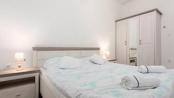 Apartment (Two Bedroom Apartment) | 4 bedrooms, free WiFi