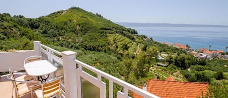 Apartment (Two Bedroom Apartment with Balcony) | Balcony