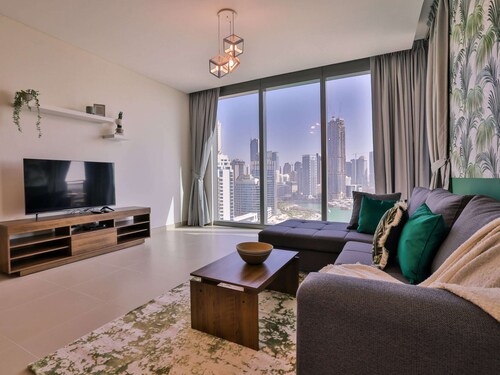 Marina Views Cosy Two Bed JBR by Belvilla