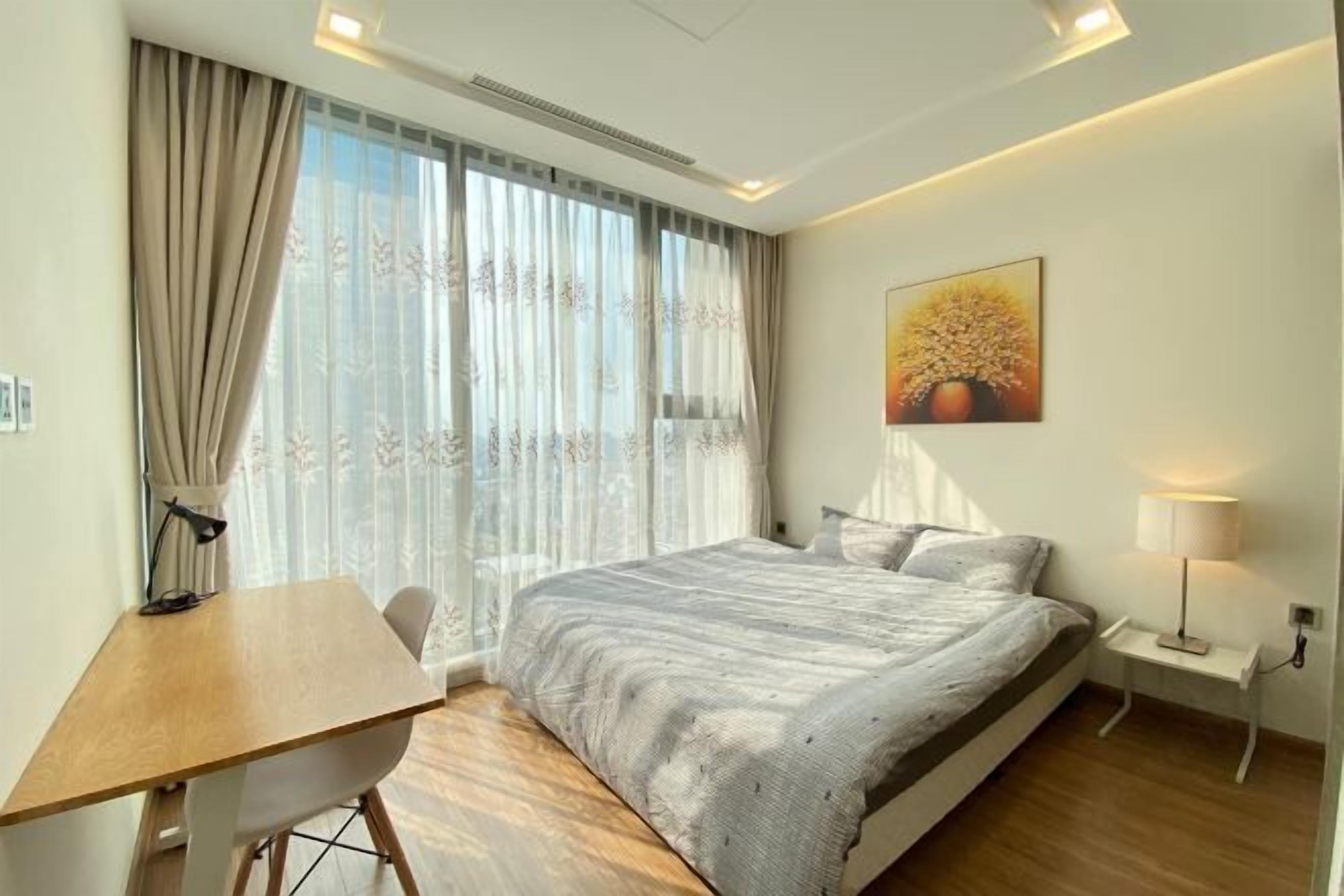 Blackout curtains, soundproofing, iron/ironing board, free WiFi