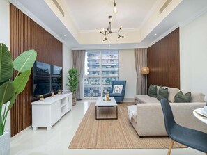 Living room - 2bed Chic Apt Burj Khalifa Gym/pool by Belvilla (Dubai)