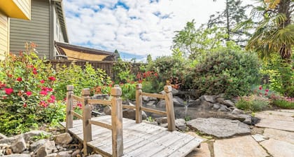 Spacious, private, 5 bedrooms 3 full bath House near Portland downtown