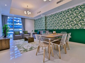 Apartment | Dining - Apartment Downtown Dubai Near Burj Khalifa (Dubai)