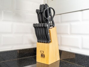 Private kitchen - Luxe 4bed Apt Dubai Marina JBR Pool by Belvilla (Dubai)