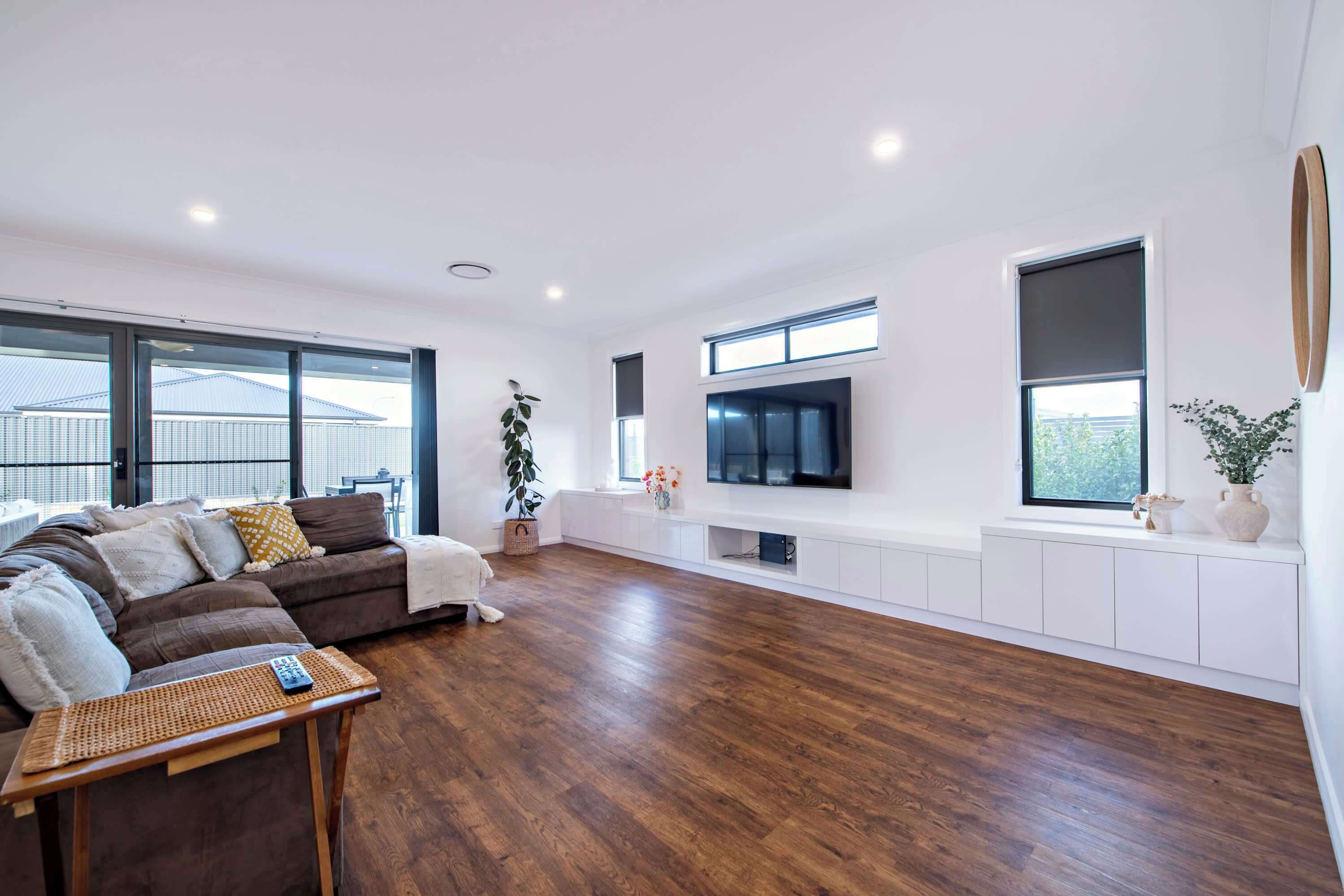 TV, video games, DVD player, offices