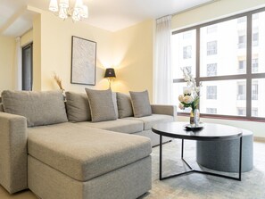 Apartment | Living area - 3BR City View in JBR Parking Pool by Belvilla (Dubai)